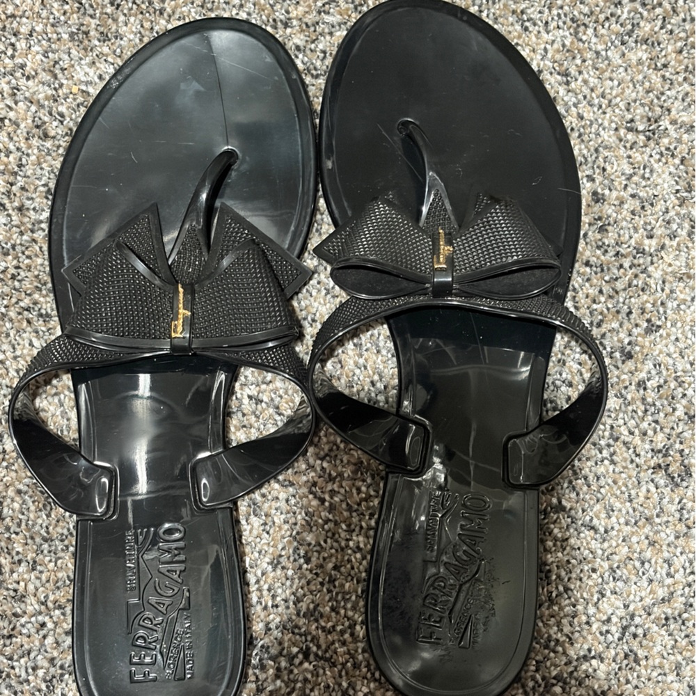Salvatore Ferragamo Black Jelly Bow Thong Slide Sandals